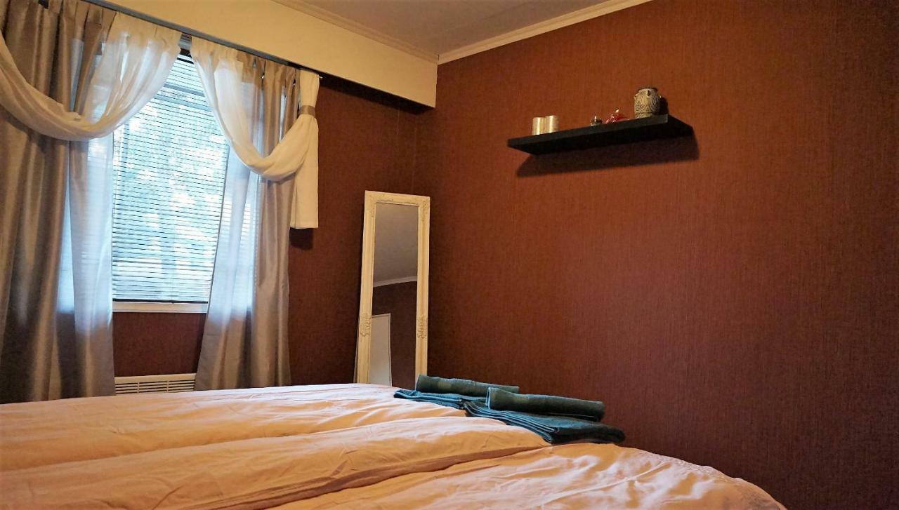 4 Bedrooms Near Center - Kranni Pori Exterior foto